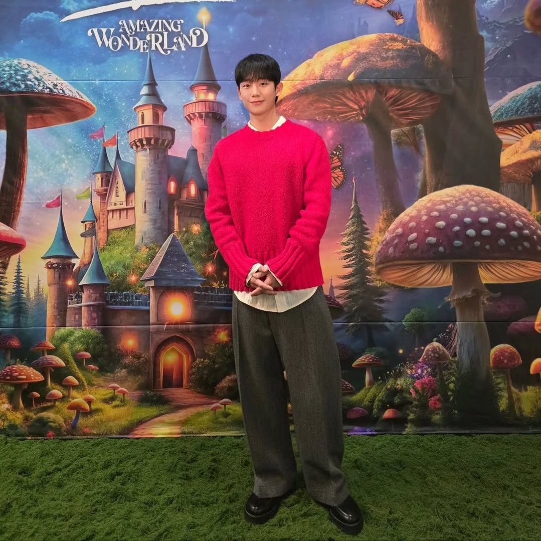 Recent activity shot of Jung Haein