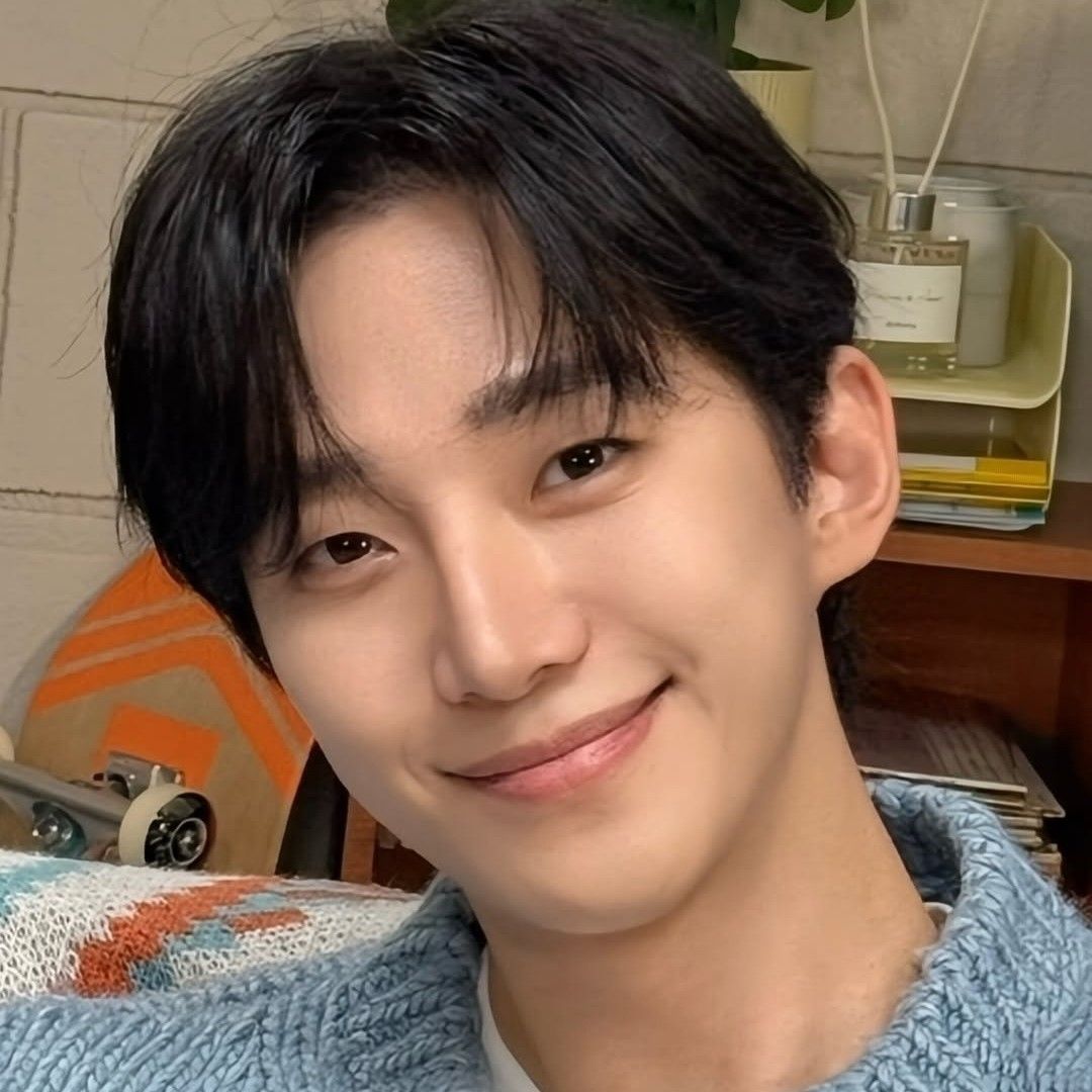 李俊昊的最新照片