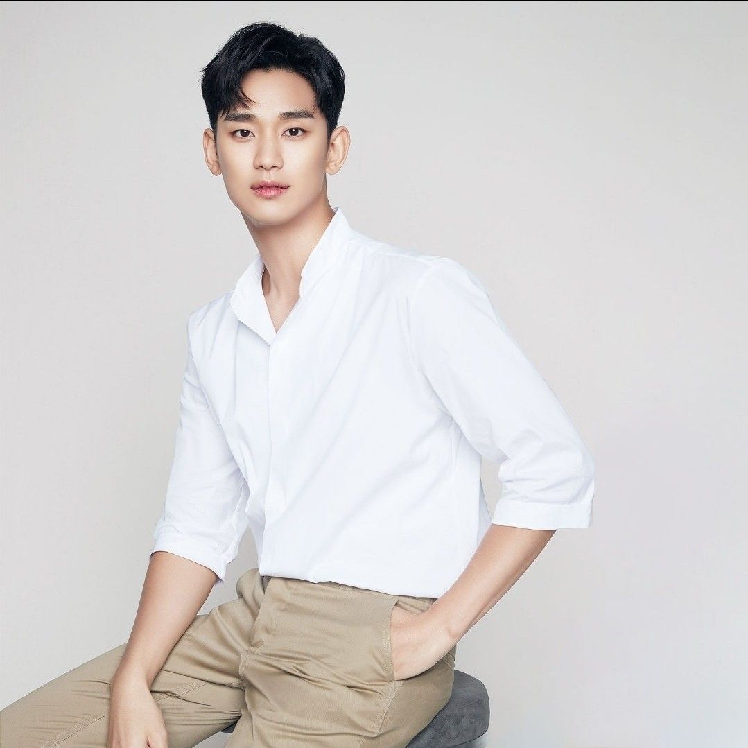 Cuplikan di balik layar dari Kim Soohyun