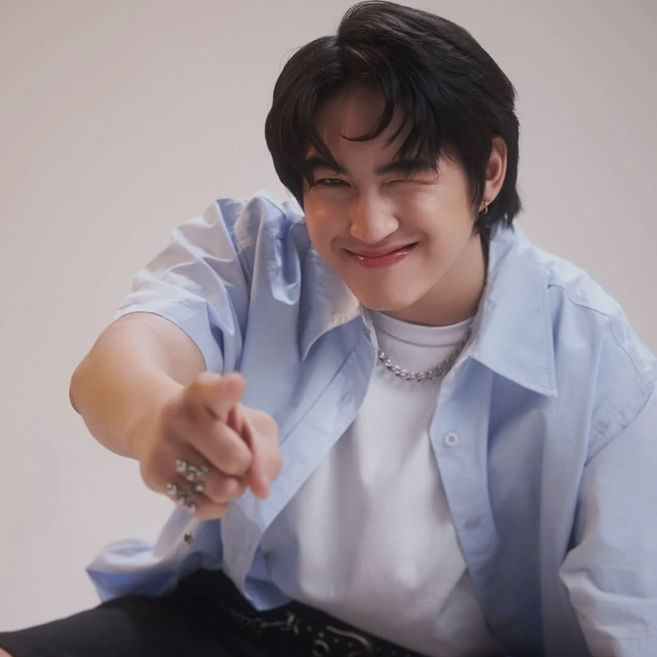 Behind-the-scenes cut of Antonio Vinzon