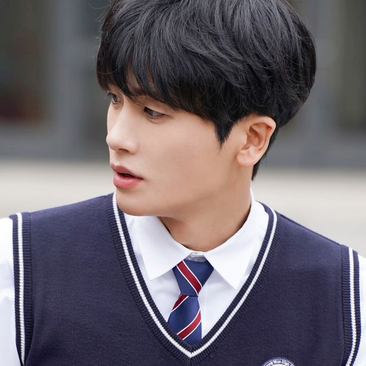 A moment captured by a fan of Park Hyungsik