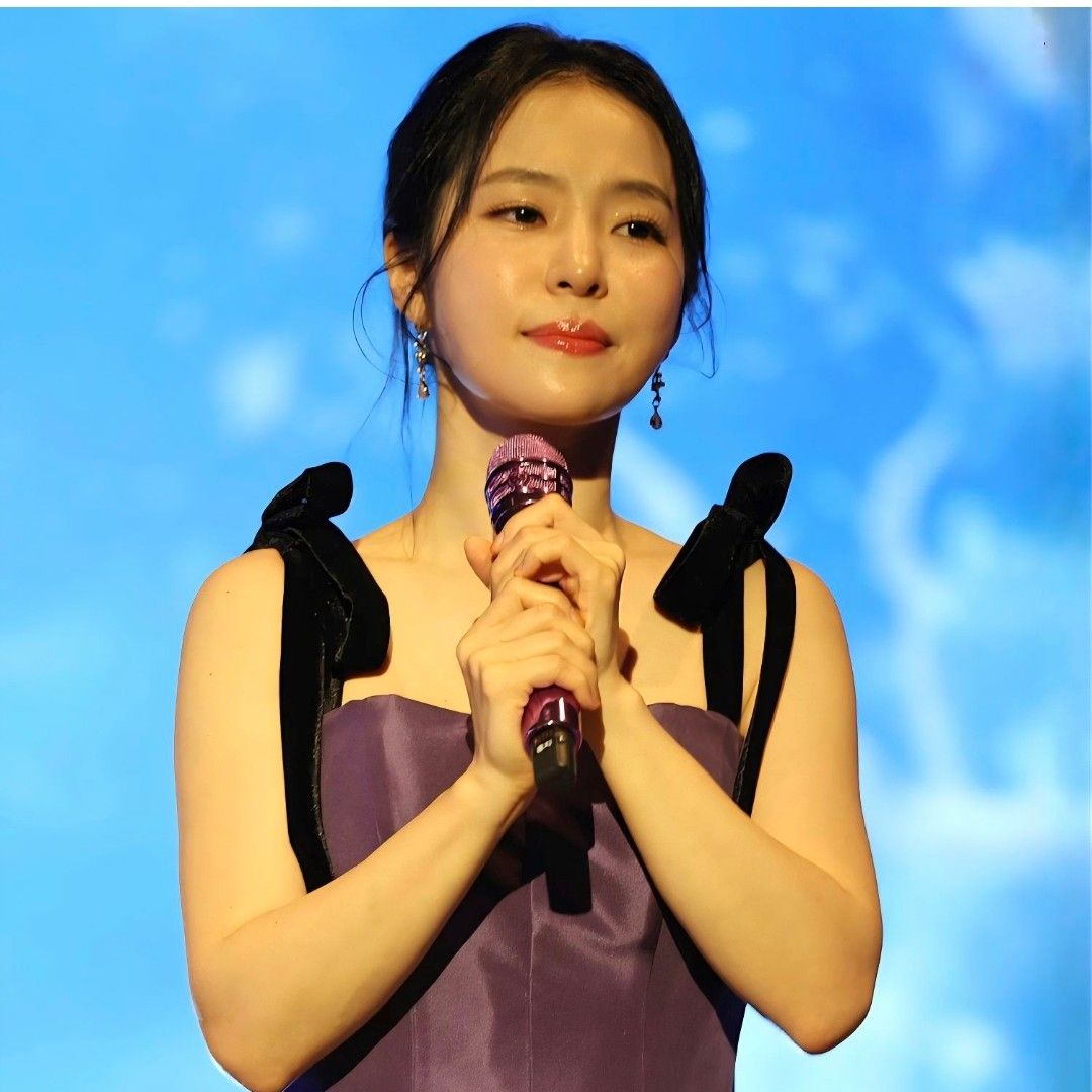 Cuplikan di balik layar dari Hong Ja