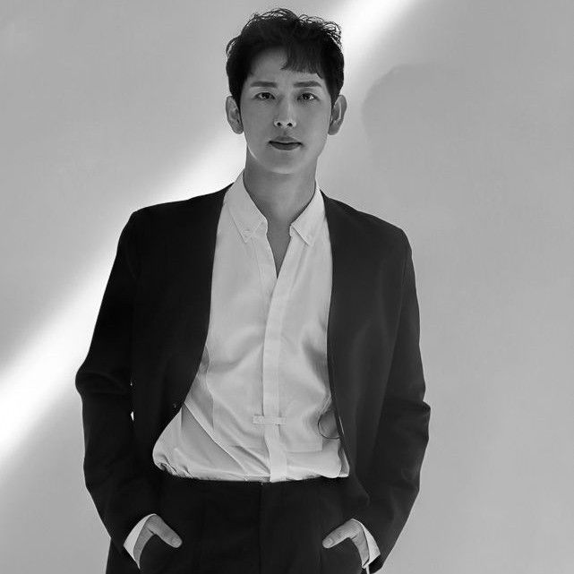 A moment captured by a fan of Lim Siwan