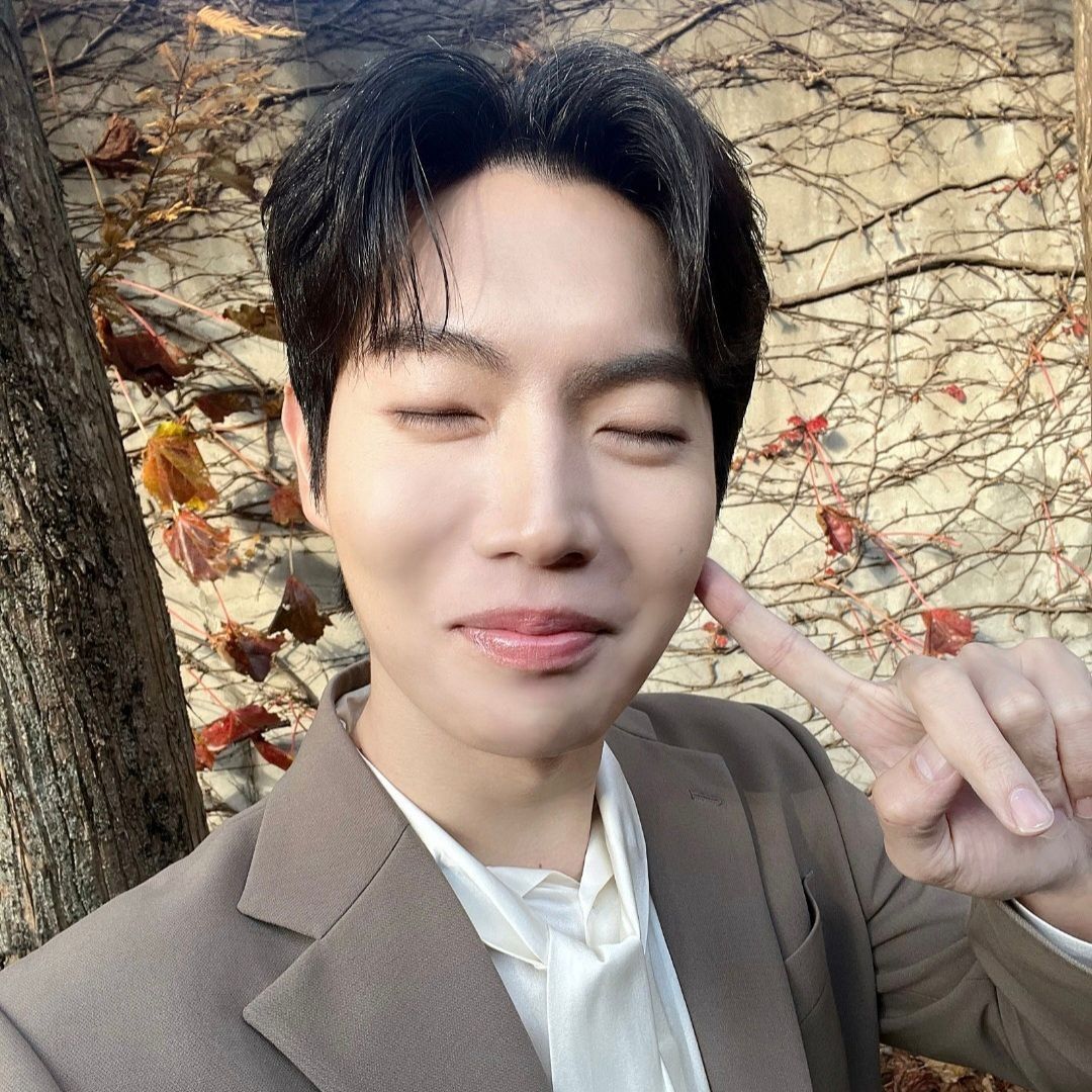 Behind-the-scenes cut of Son Taejin