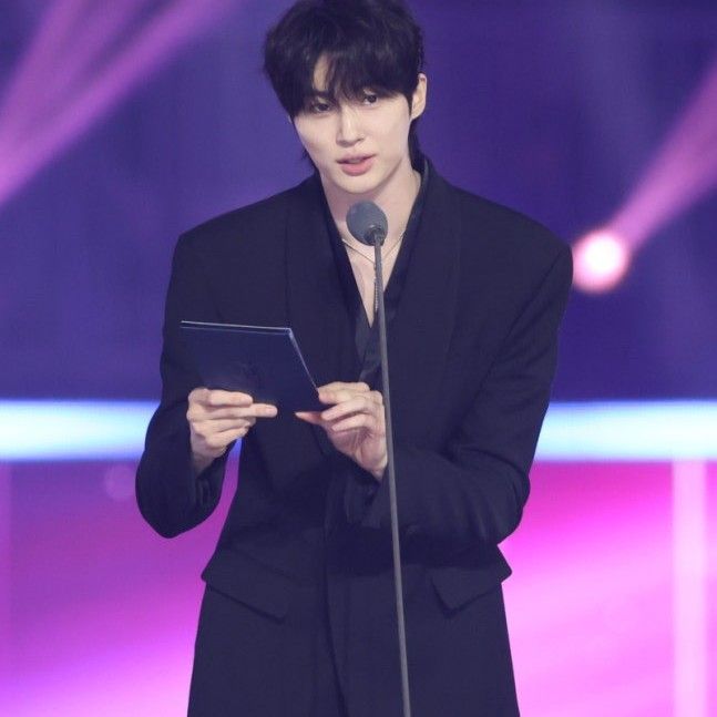 Recent activity shot of Byeon Wooseok