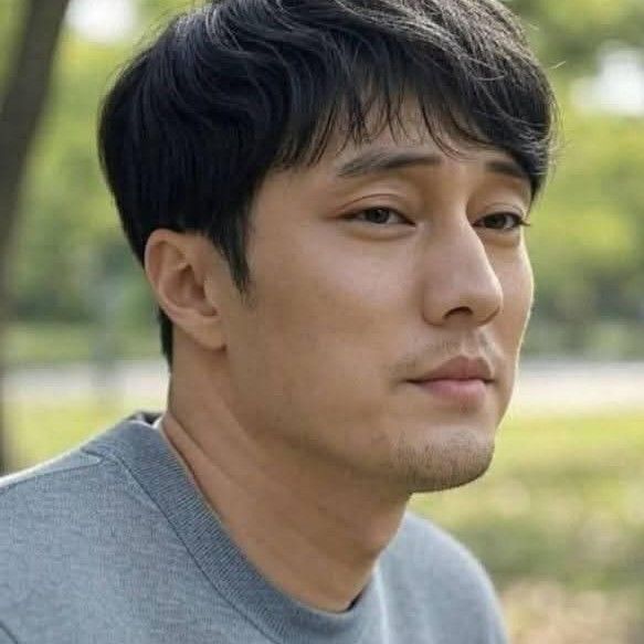 Latest photo of So Jisub