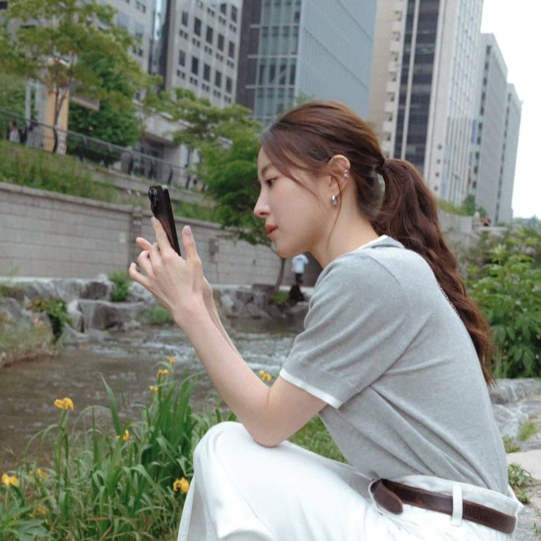 Latest photo of Lee Seyoung