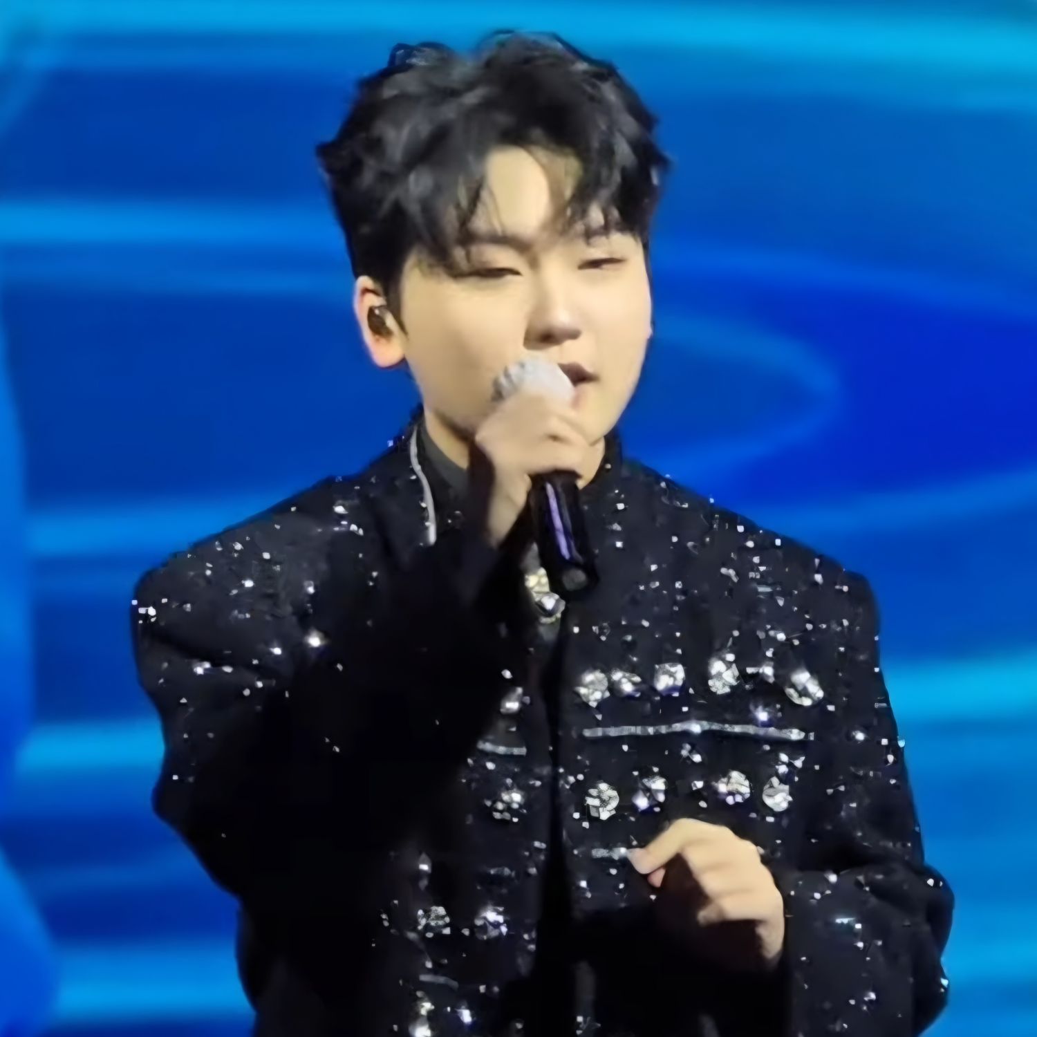 Recent activity shot of Park Sungon