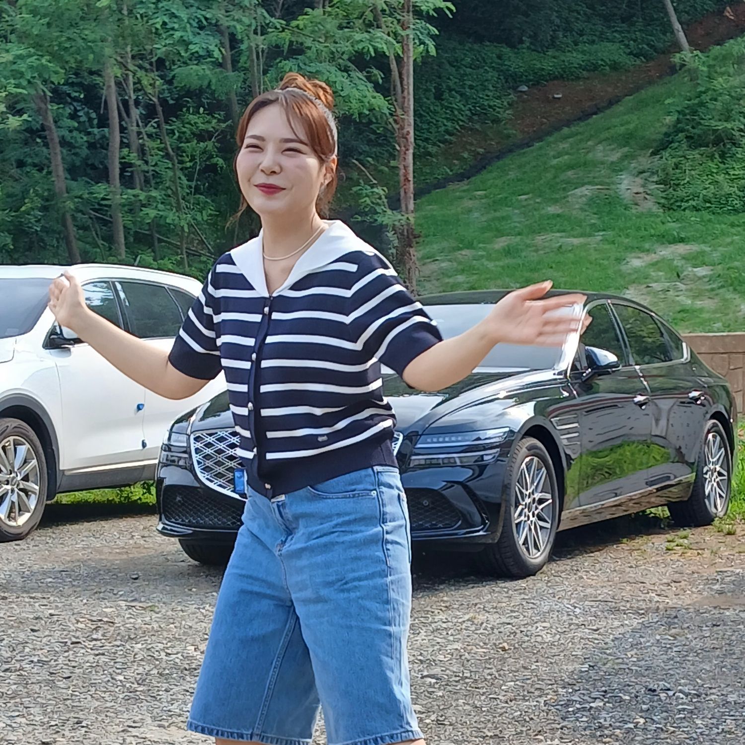 A moment captured by a fan of Miss Kim