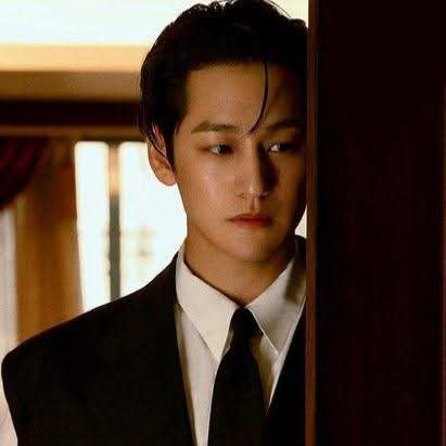 A moment captured by a fan of Kim Bum