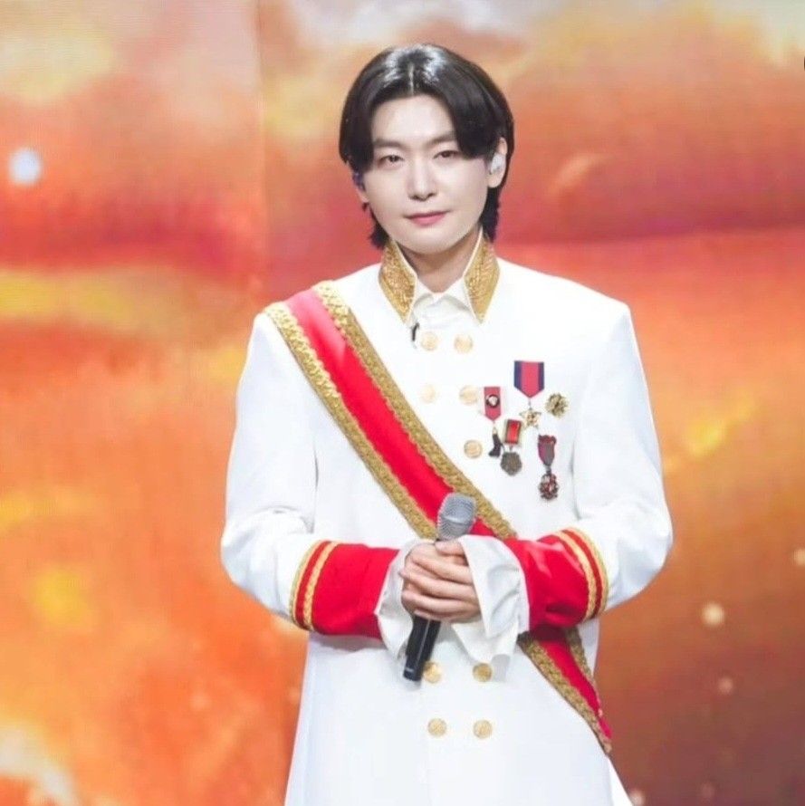 A moment captured by a fan of Kim Yongbin