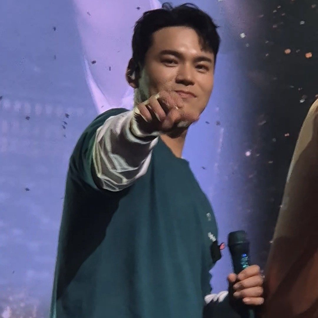 Latest photo of Lee Jung