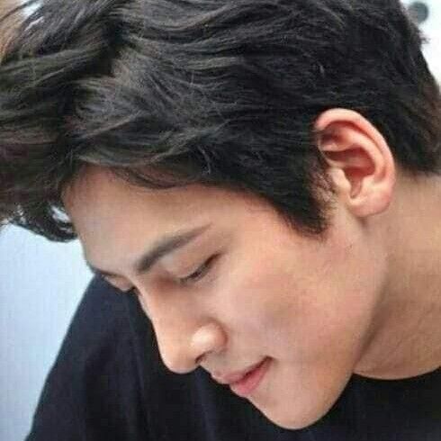 지창욱의 최신 사진