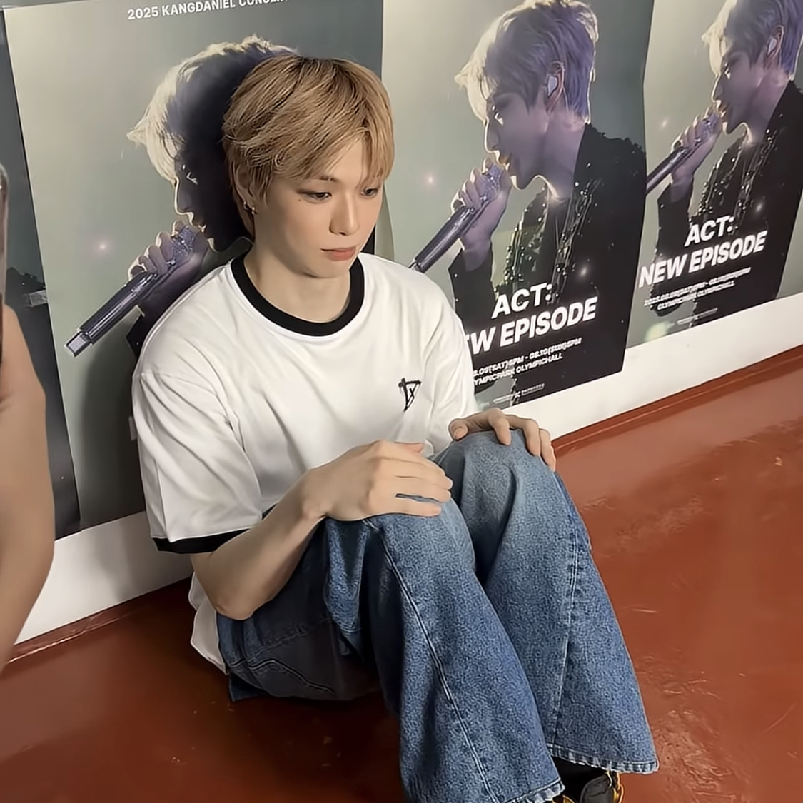 Behind-the-scenes cut of Secret Garden