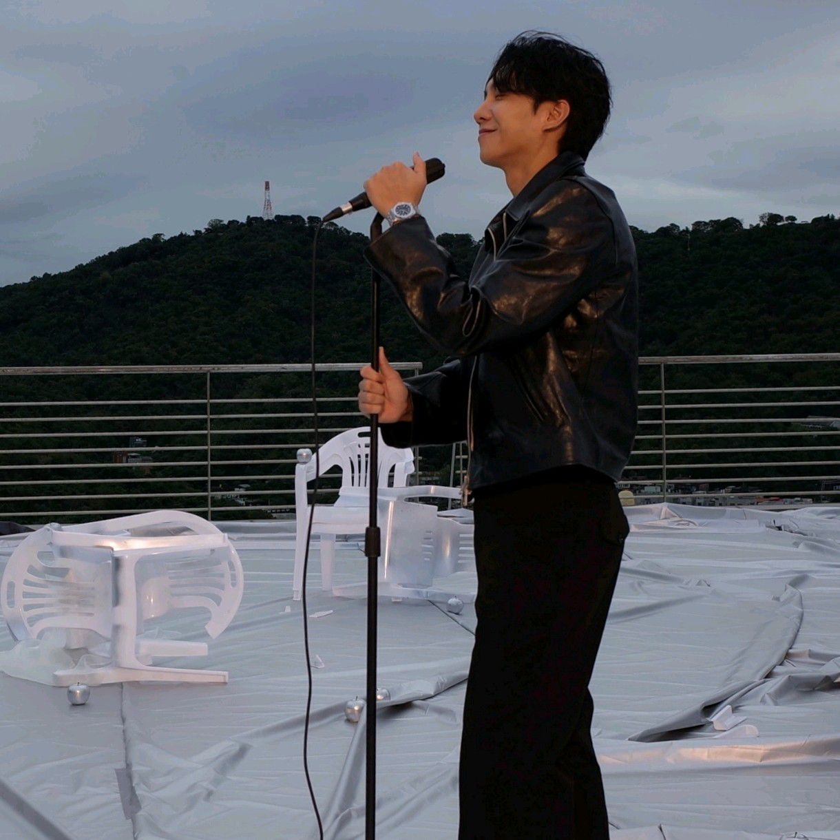 ファンが撮影したイ・スンギの瞬間