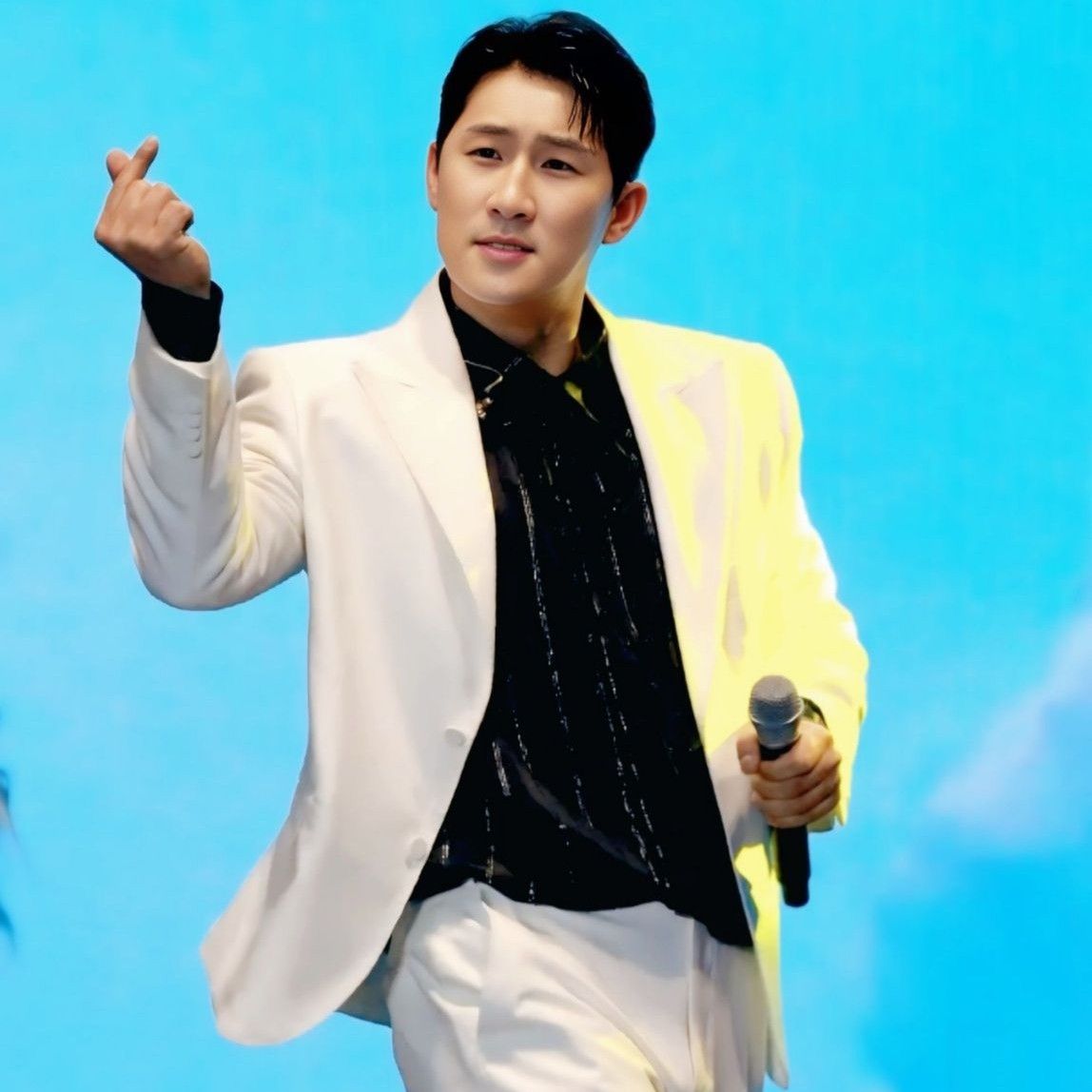 Behind-the-scenes cut of Na Sangdo