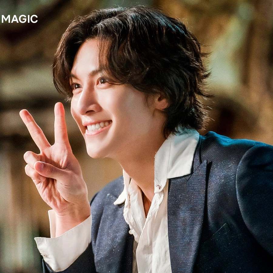 A moment captured by a fan of Ji Changwook
