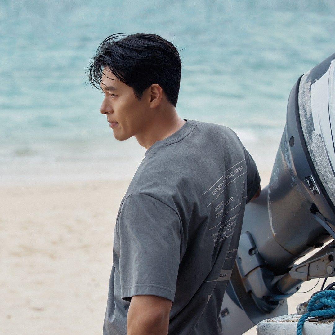 Latest photo of Hyun Bin