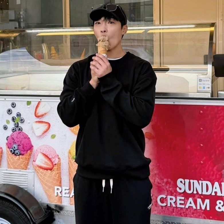Behind-the-scenes cut of Woo Dohwan