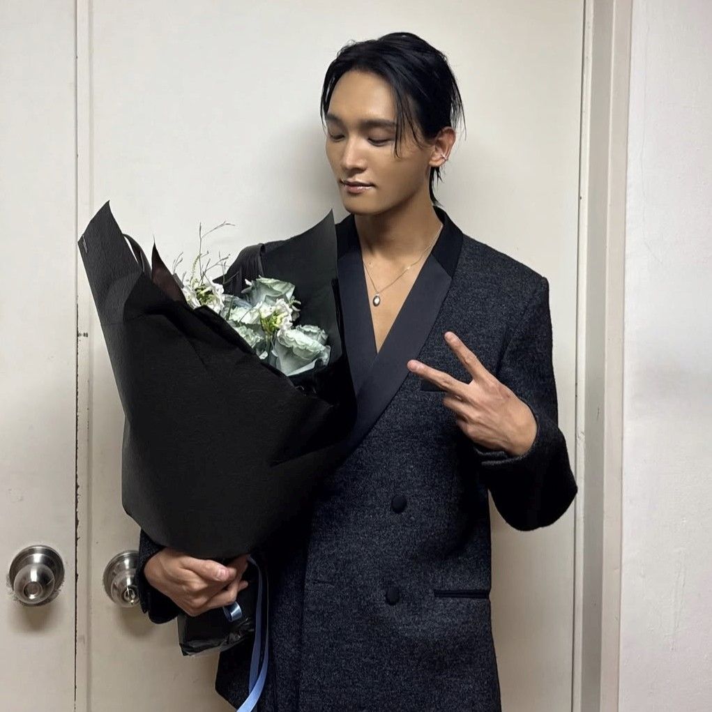 Cuplikan di balik layar dari Choi Hojong