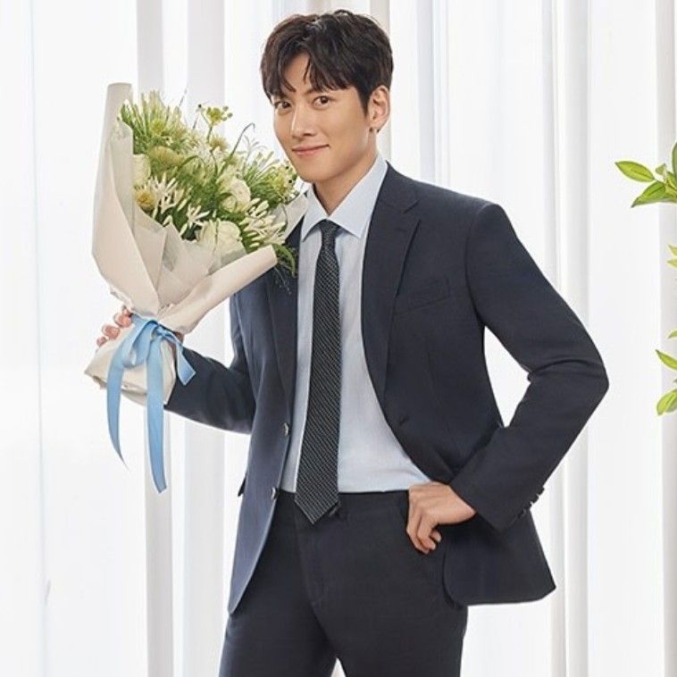 Latest photo of Ji Changwook