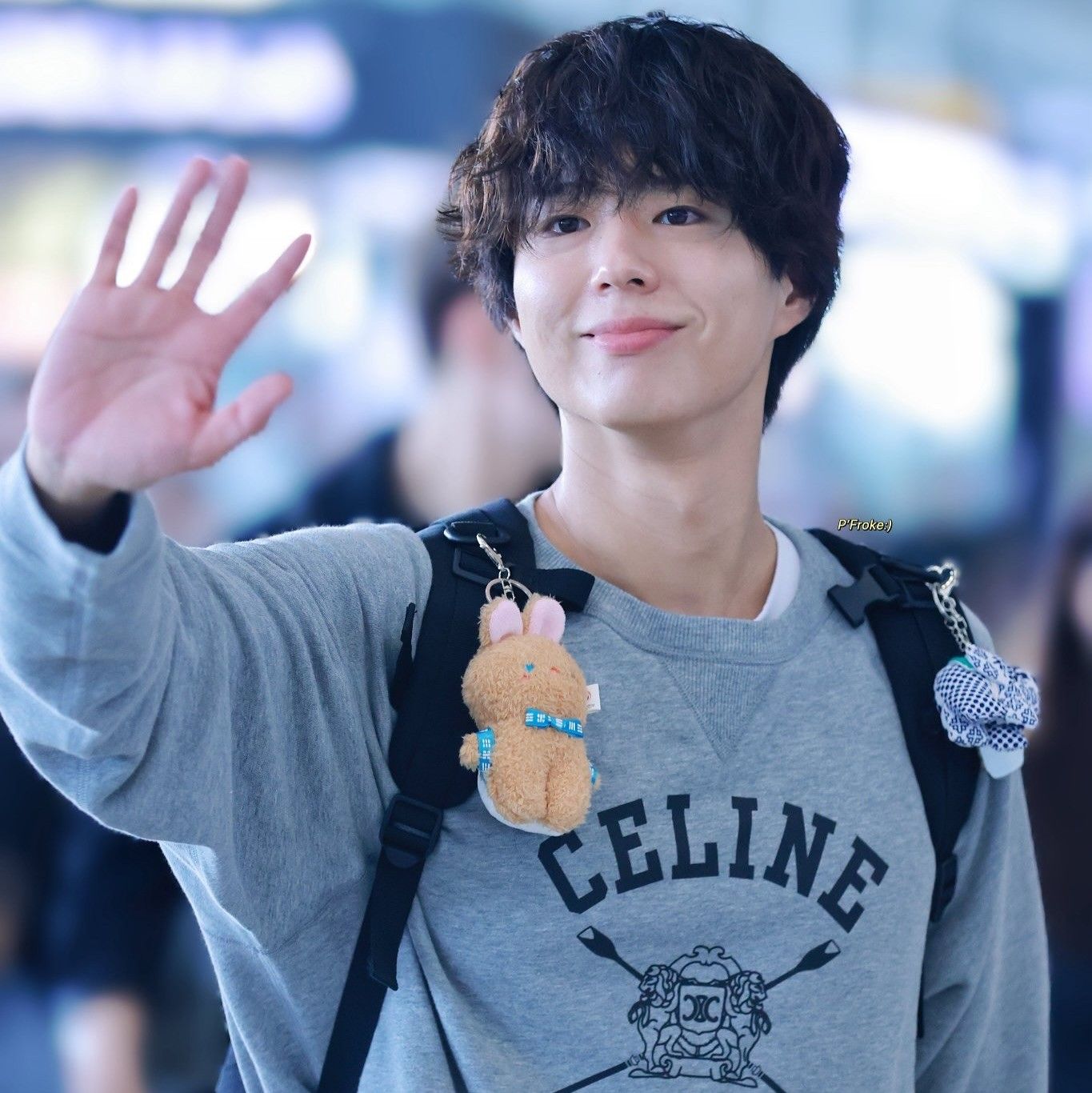 A moment captured by a fan of Park Bogum