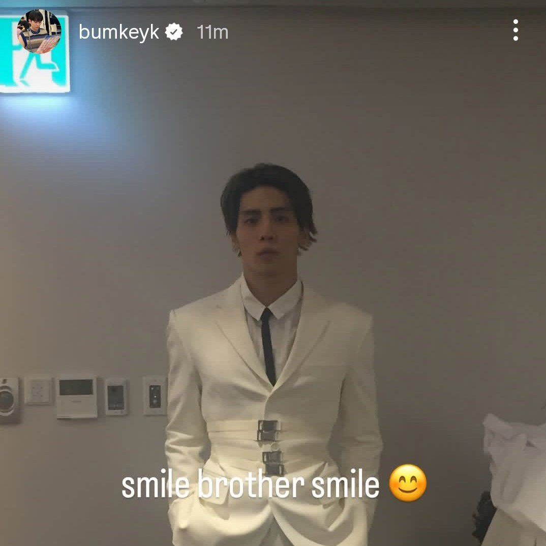 Behind-the-scenes cut of Key