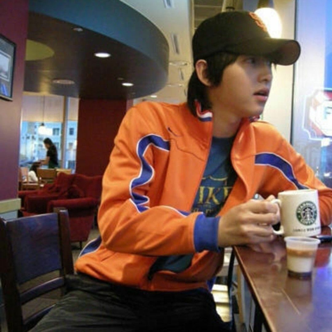 Latest photo of Song Joongki