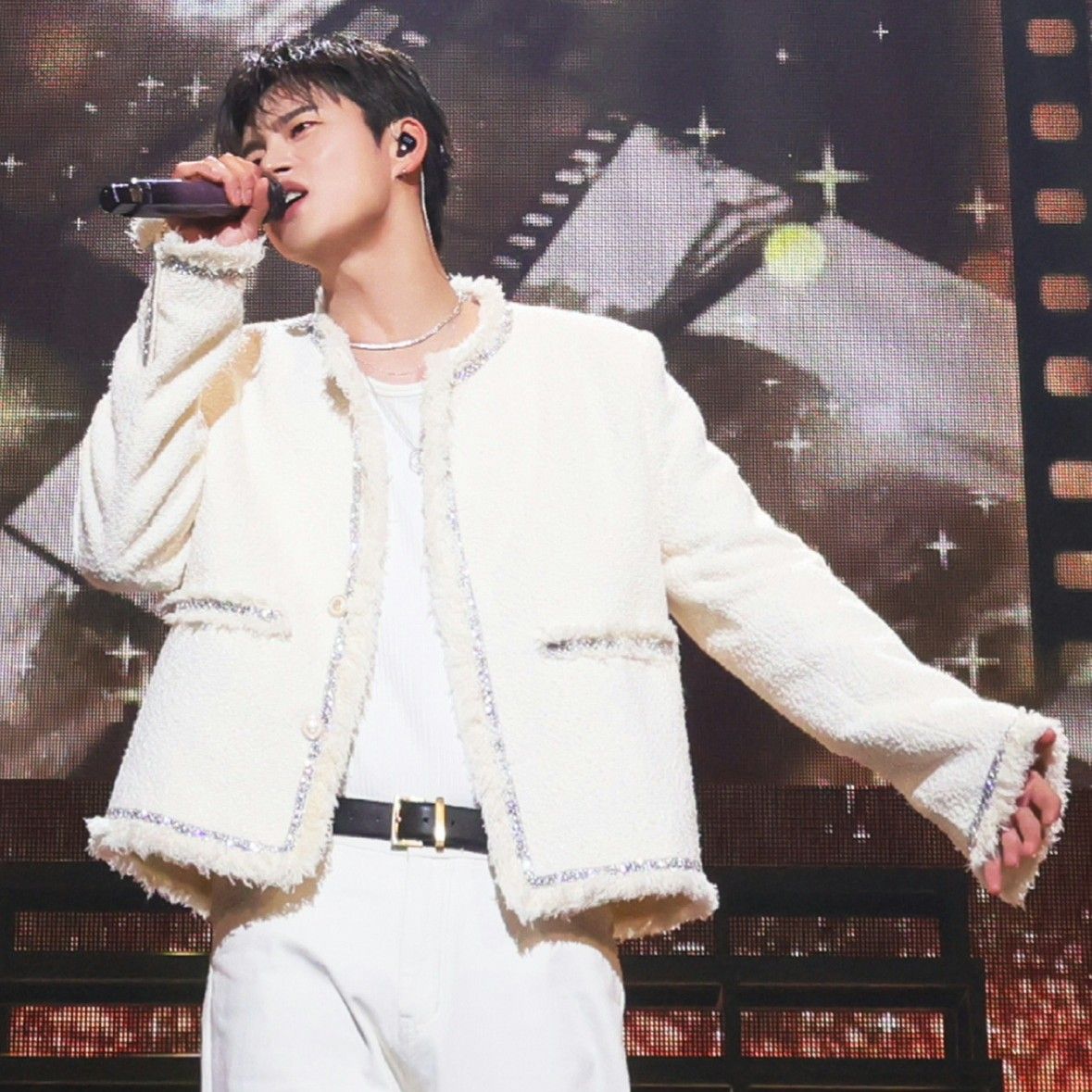 ソ・イングクの最近の活動ショット