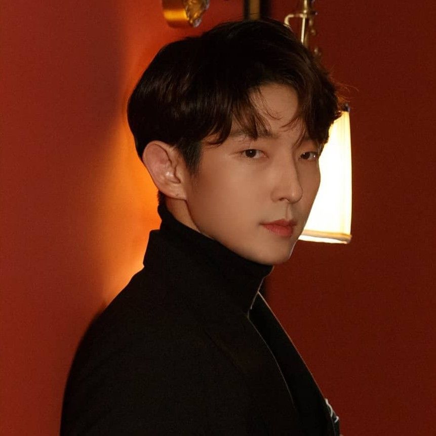 Recent activity shot of Lee Joongi