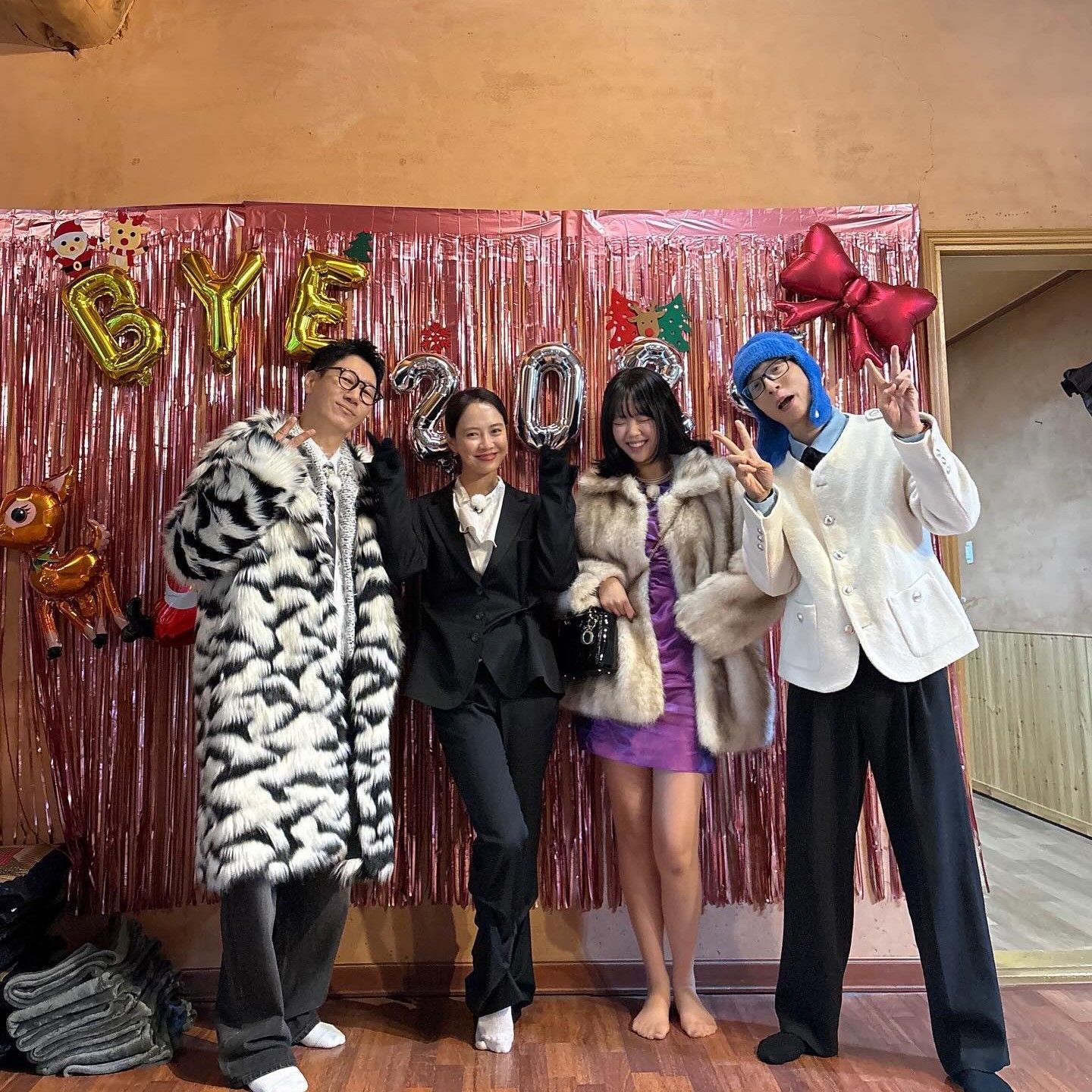 Behind-the-scenes cut of Song Jihyo