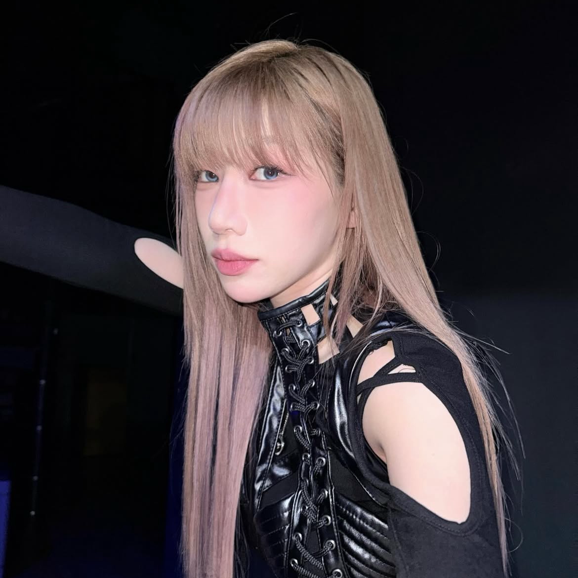 A moment captured by a fan of BADA