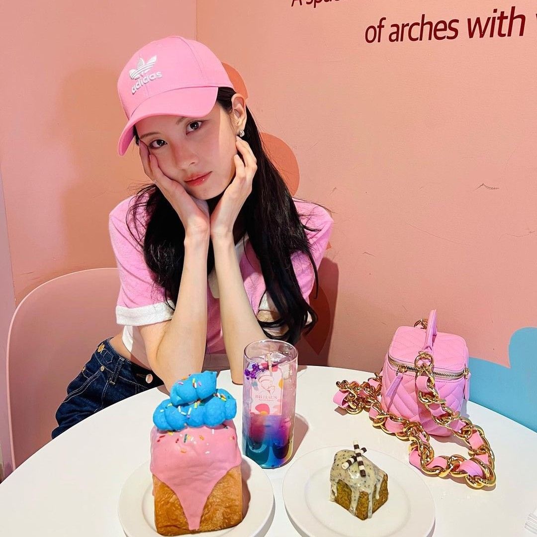 Behind-the-scenes cut of Seohyun