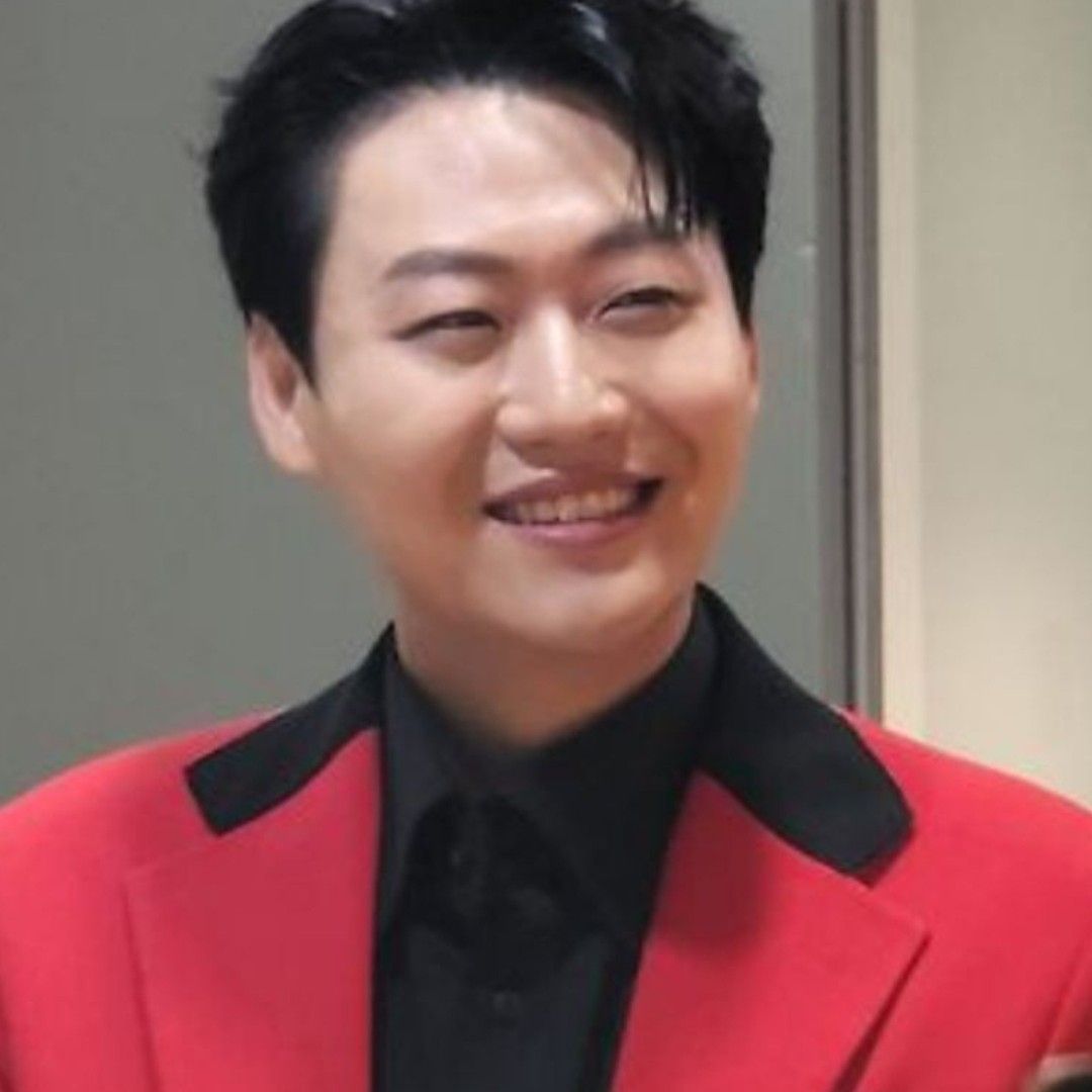 Behind-the-scenes cut of Min Soohyun