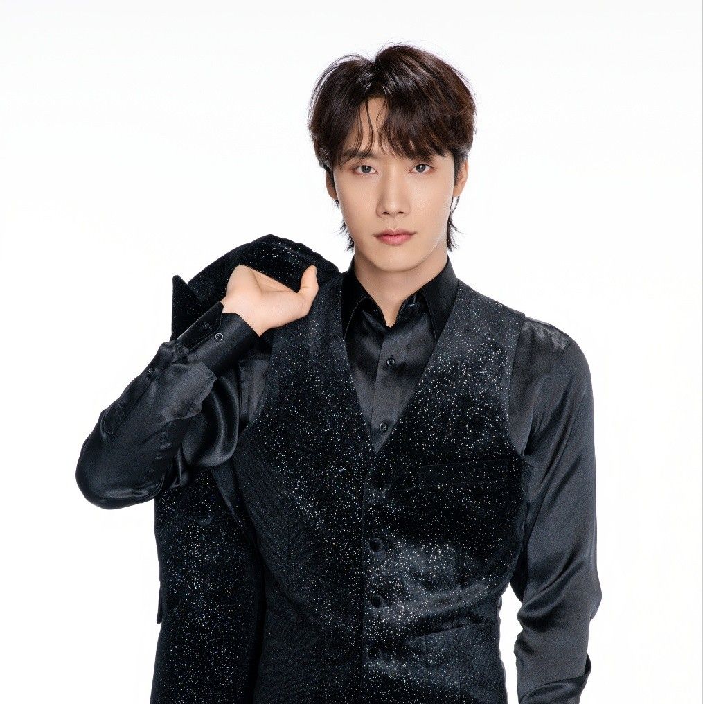 Behind-the-scenes cut of Choi Woojin