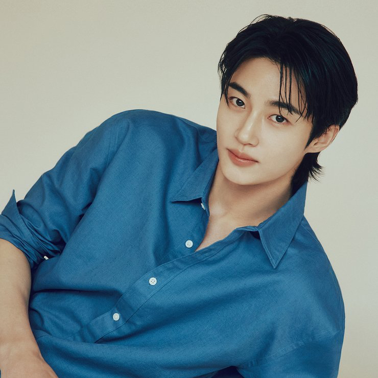 Recent activity shot of Byeon Wooseok