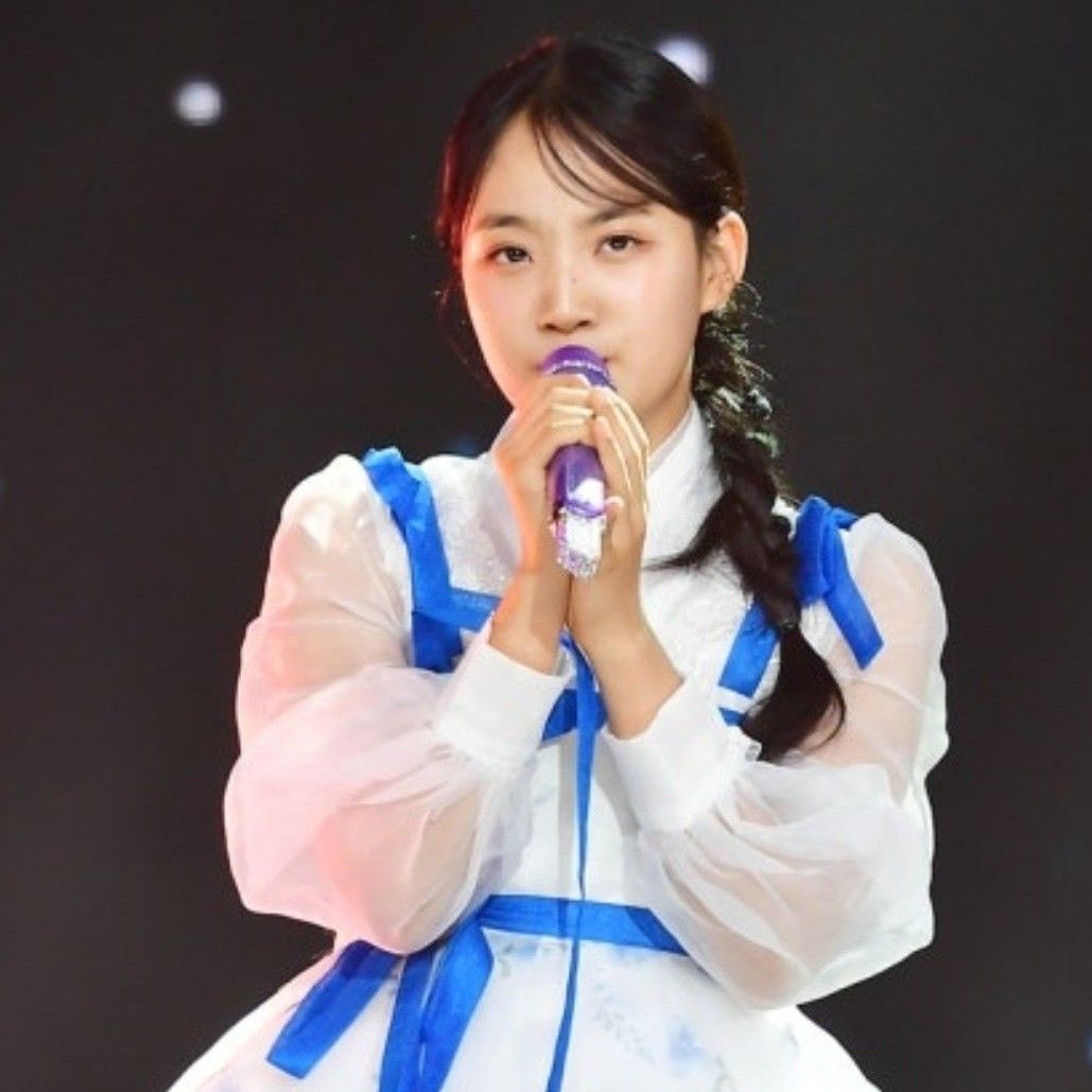 Latest photo of Kim Taeyeon