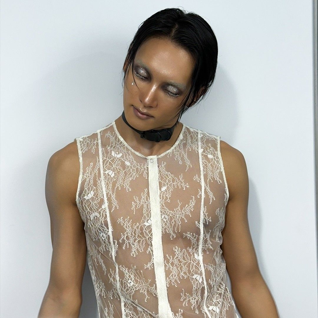 Recent activity shot of Choi Hojong