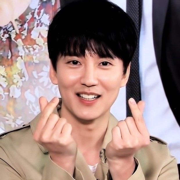 Recent activity shot of Kim Namgil