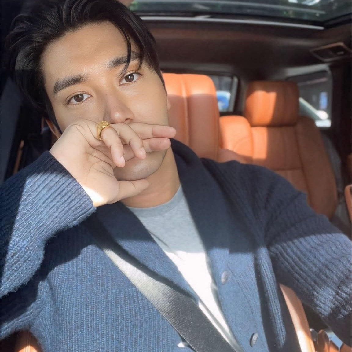 Behind-the-scenes cut of Choi Siwon