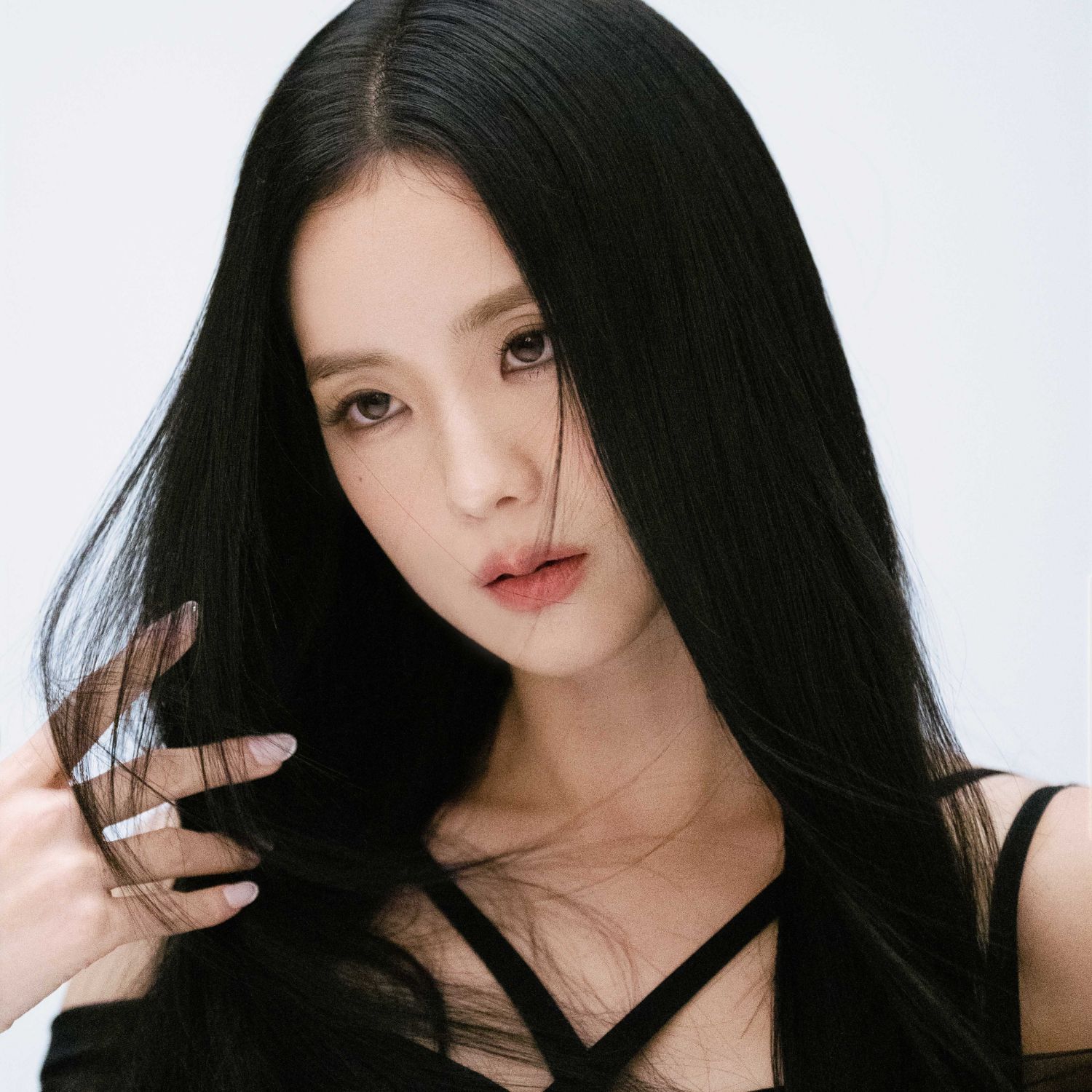 Behind-the-scenes cut of Jisoo (1995)