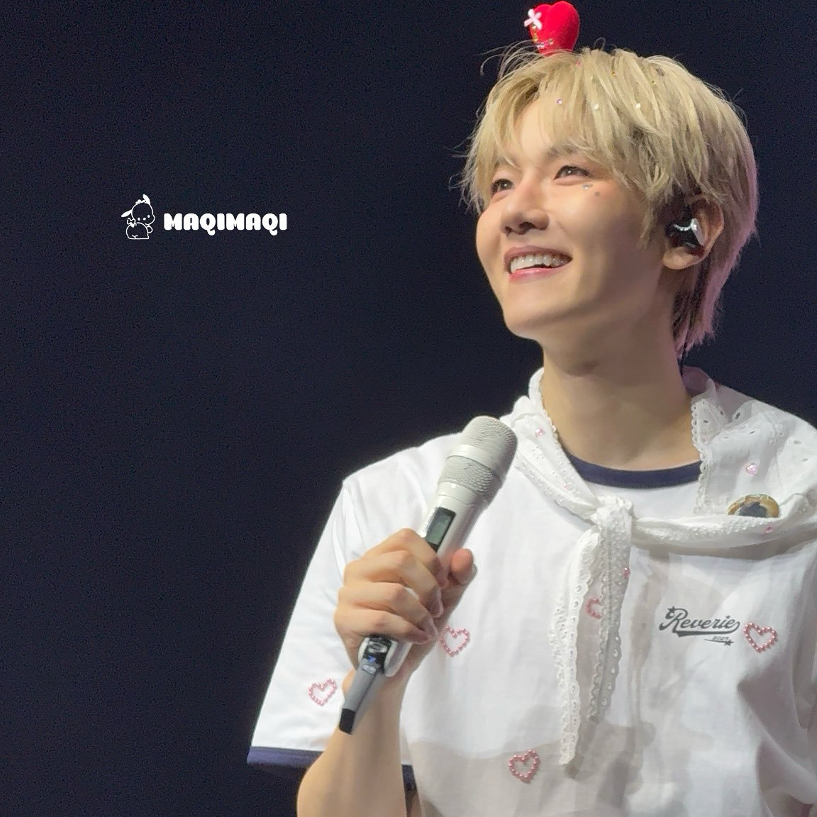 Recent activity shot of Baekhyun