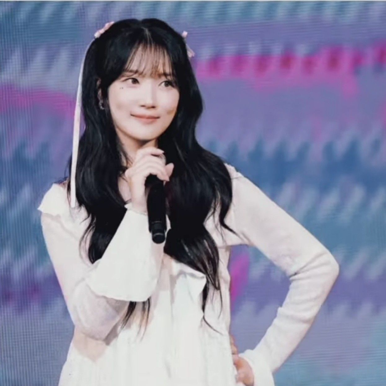 Latest photo of Kim Hyeyoon