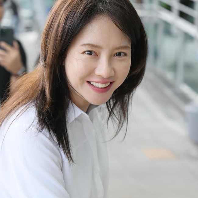 송지효 최근 활동샷