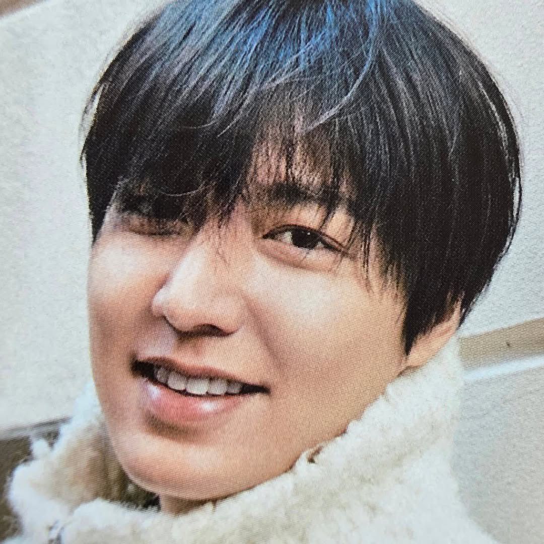 粉絲拍下的李敏鎬瞬間