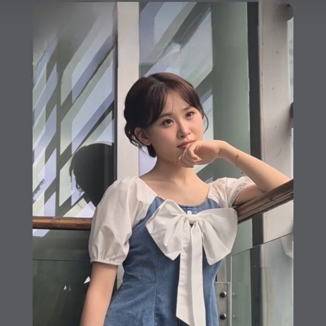 Behind-the-scenes cut of Kim Dahyun