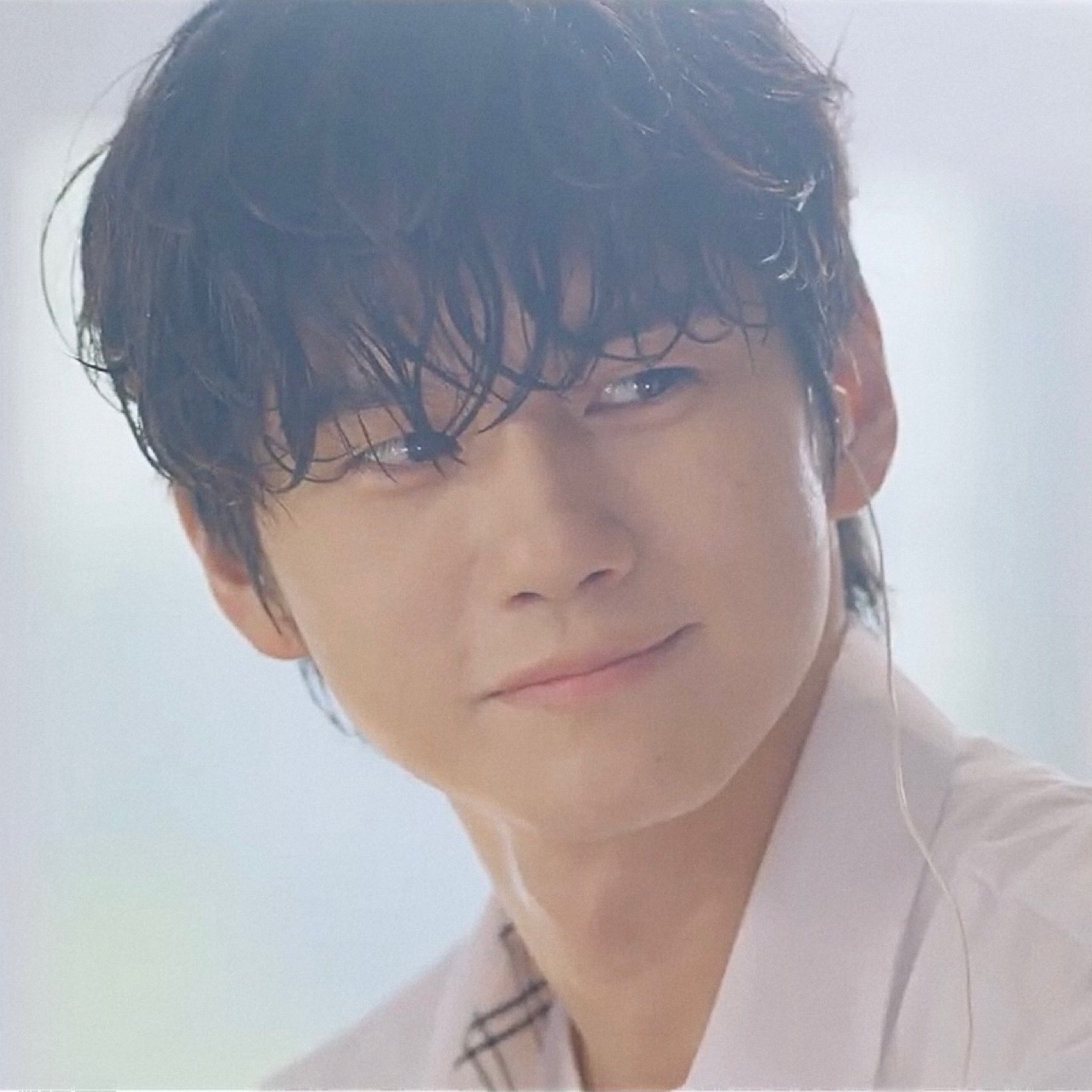 邕圣祐的最新照片