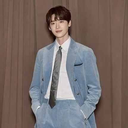 Behind-the-scenes cut of Lee Jongsuk