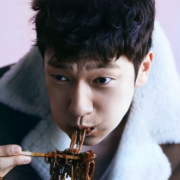 Popular profile image of Son Seokkoo selected by vote