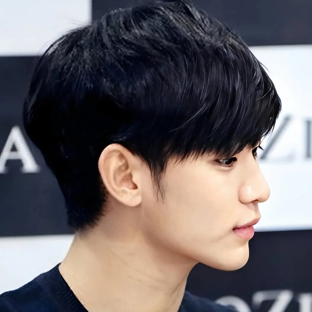 A moment captured by a fan of Kim Soohyun